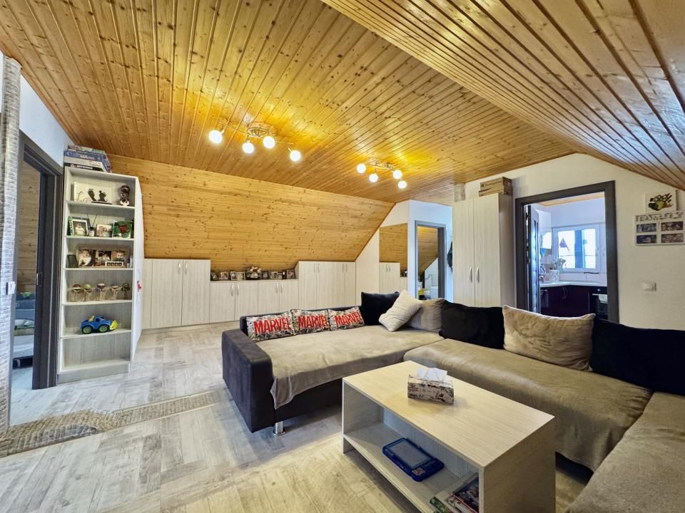 Casă cu 7 camere de vânzare în Tineretului, Sibiu – fotografia 15 din 21