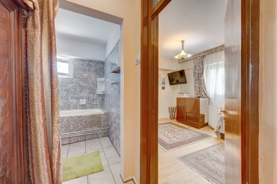 Apartament cu 4 camere de vânzare în 1 Mai, București – fotografia 13 din 28