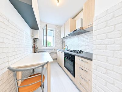 Apartament cu 3 camere de vânzare în Grivitei, Brașov – fotografia 3 din 10