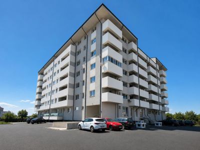 Apartament cu 2 camere de vânzare în Alexandru Obregia, București – fotografia 2 din 14