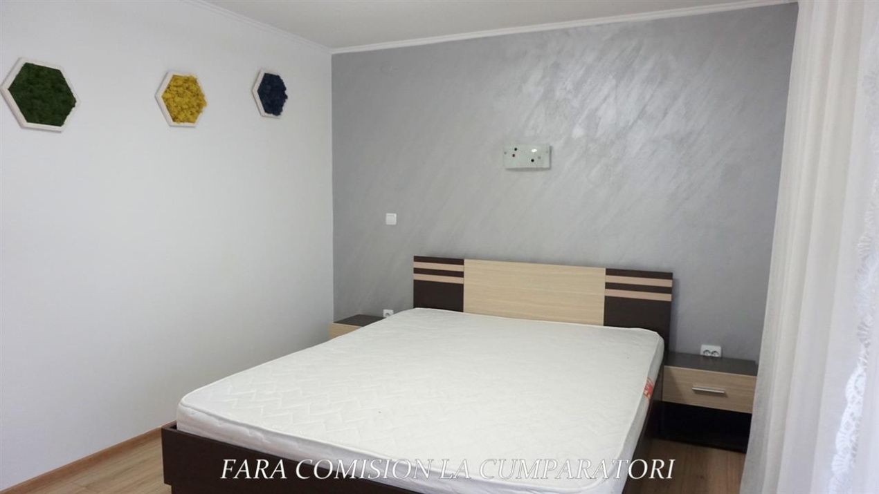 Casă cu 6 camere de vânzare în Berislavesti – fotografia 23 din 41