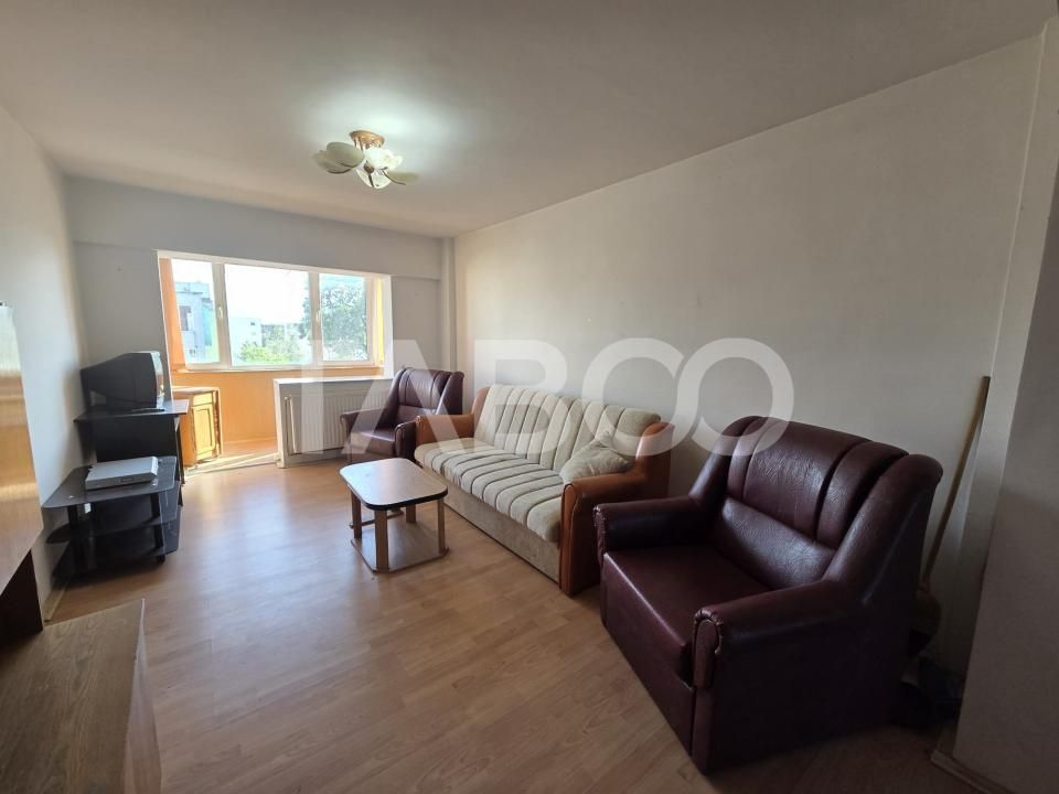 Apartament cu 3 camere de vânzare în Făgăraș – fotografia 2 din 10