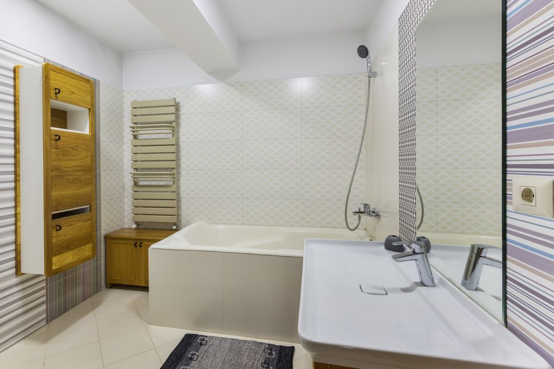 Casă cu 11 camere de vânzare în Faleza Nord, Constanța – fotografia 18 din 31