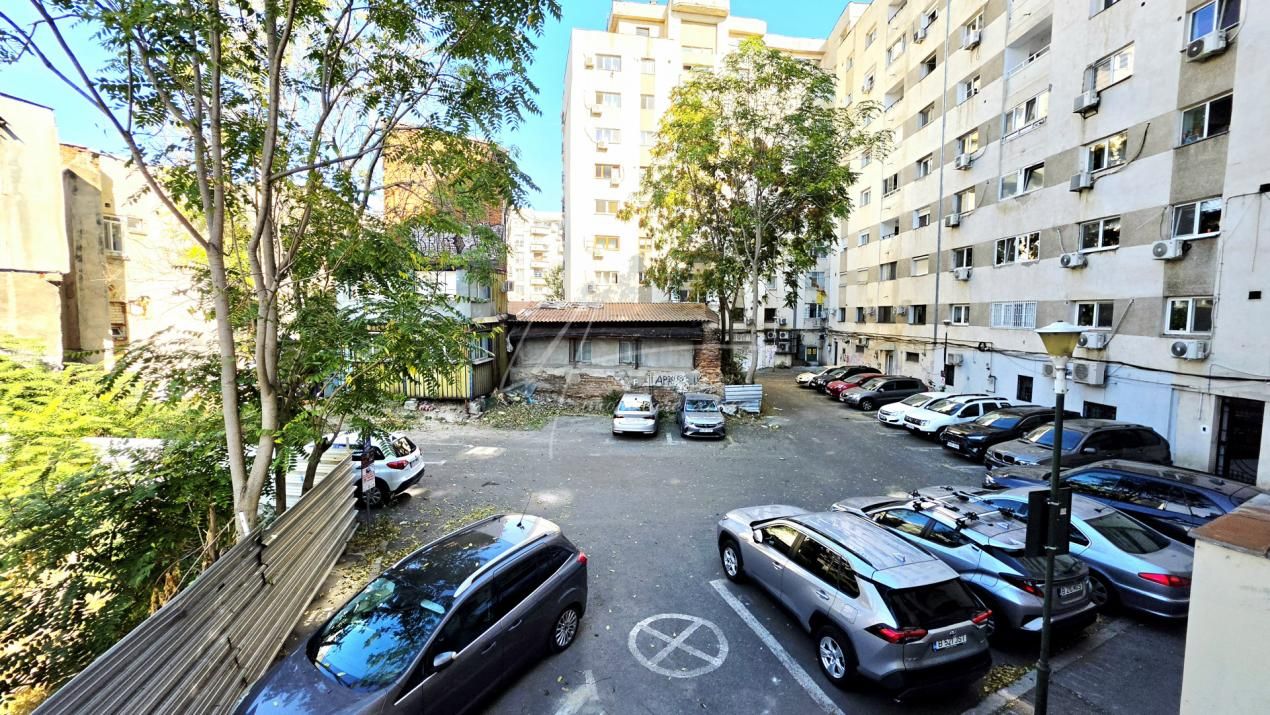 Apartament cu 3 camere de vânzare în Unirii, București – fotografia 53 din 60