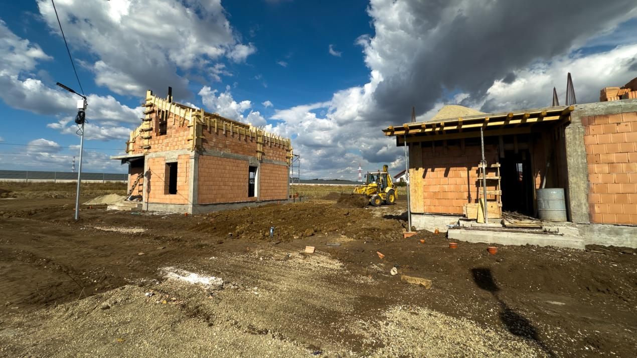 Casă cu 5 camere de vânzare în Central, Berceni – fotografia 10 din 15