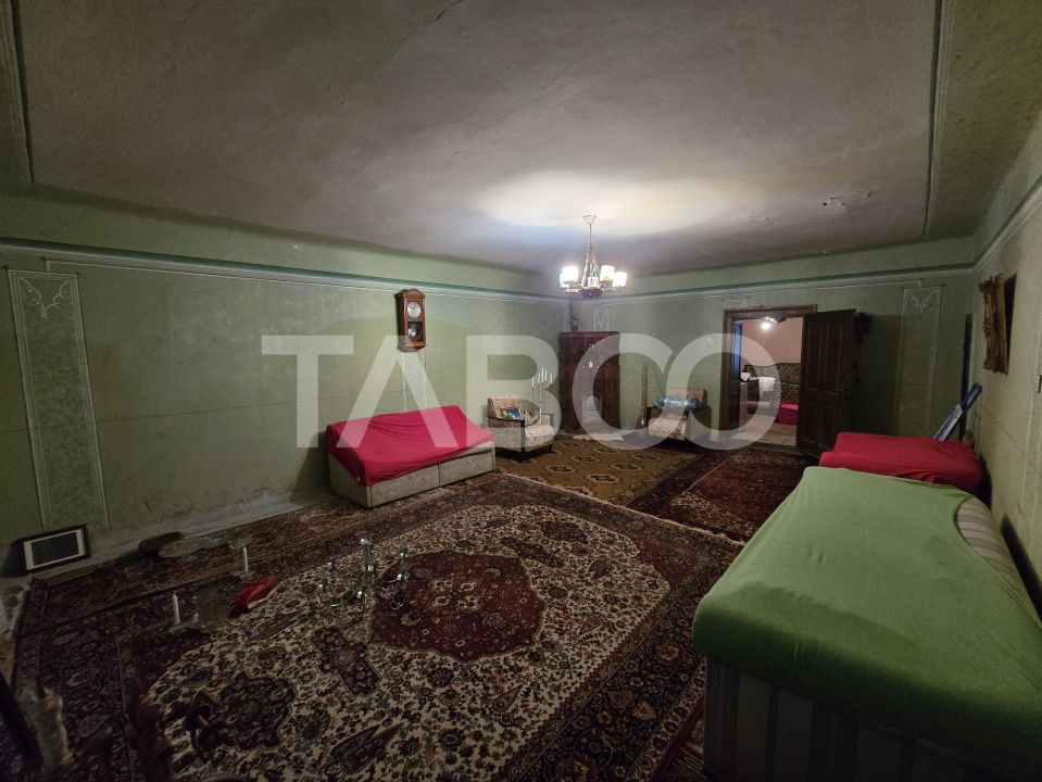 Casă cu 6 camere de vânzare în Nou – fotografia 26 din 27
