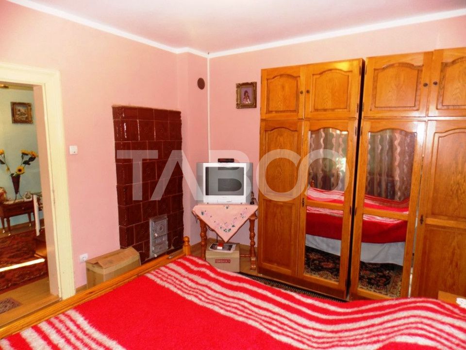 Casă cu 6 camere de vânzare în Gusterita, Sibiu – fotografia 14 din 23