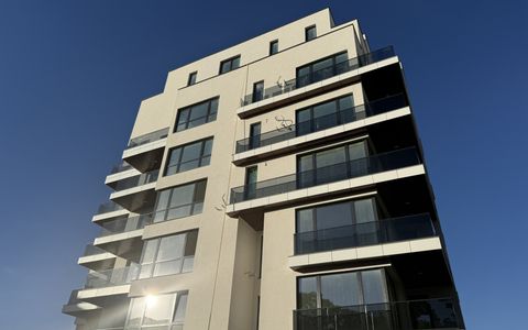 Apartament cu 3 camere de vânzare în Mosilor, București
