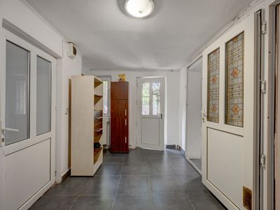 Casă cu 4 camere de vânzare în Rahova, București – fotografia 4 din 33