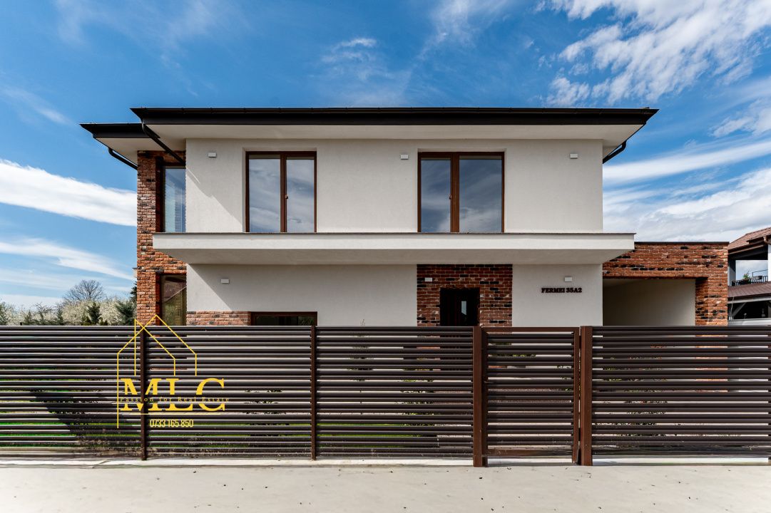 Casă cu 5 camere de vânzare în Central, Saftica – fotografia 1 din 20