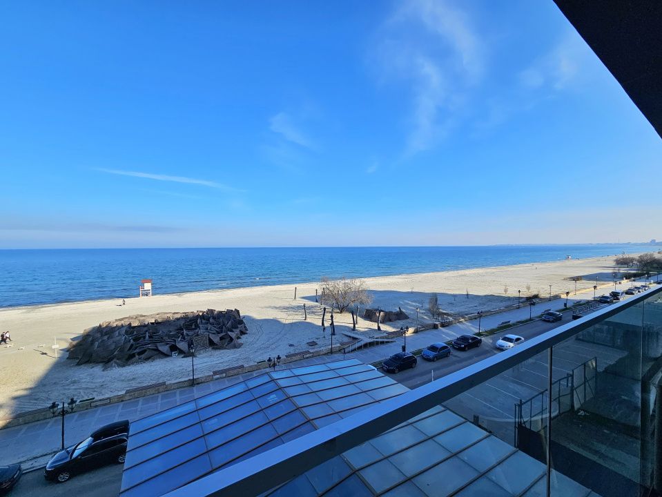 Apartament cu 2 camere de vânzare în Est, Mamaia-Sat – fotografia 1 din 14