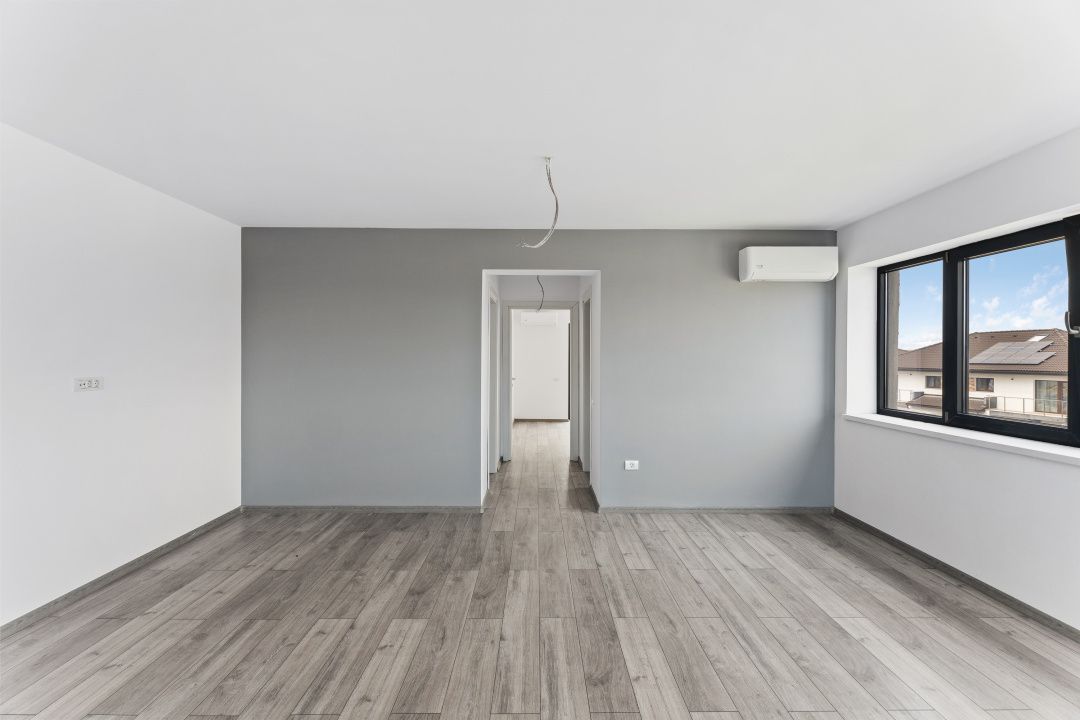 Apartament cu 3 camere de vânzare în Ovidiu – fotografia 3 din 17