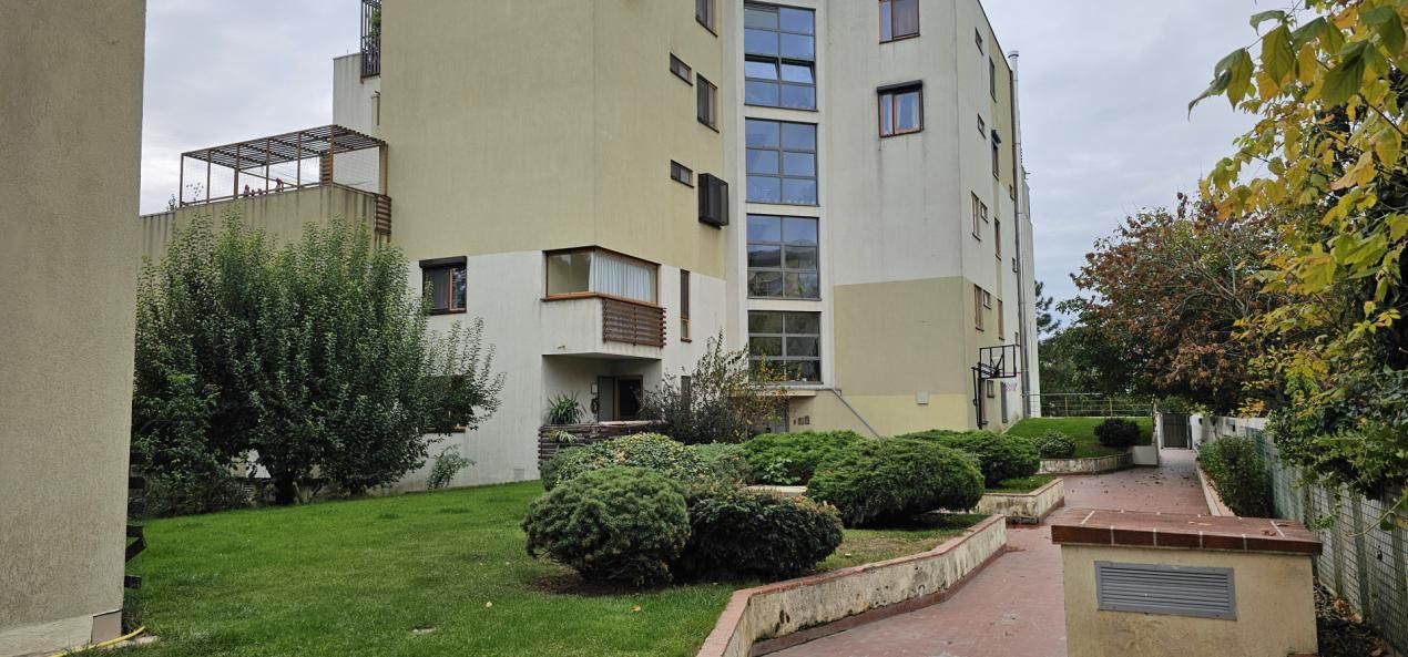 Apartament cu 3 camere de închiriat în Straulesti, București – fotografia 49 din 51