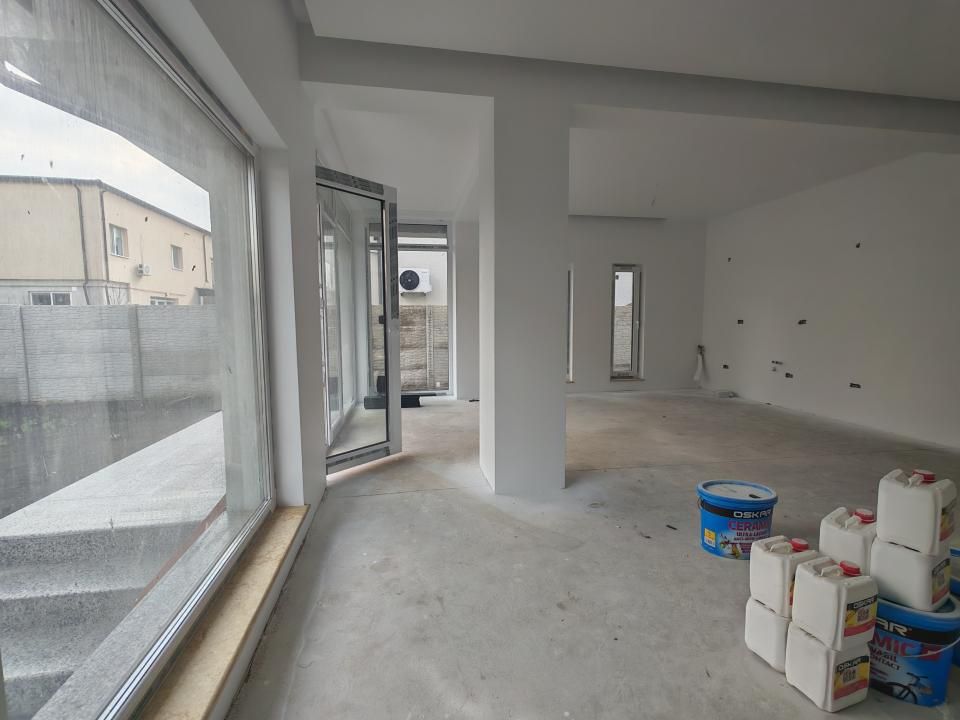 Casă cu 6 camere de vânzare în Tunari – fotografia 19 din 20
