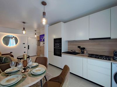 Apartament cu 2 camere de vânzare în Mamaia-Sat – fotografia 5 din 27