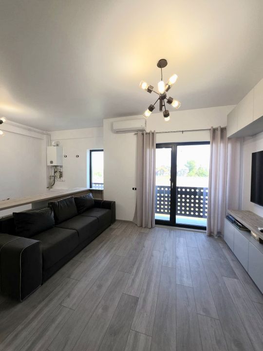 Apartament cu 2 camere de vânzare în Nord, Mamaia-Sat – fotografia 1 din 16