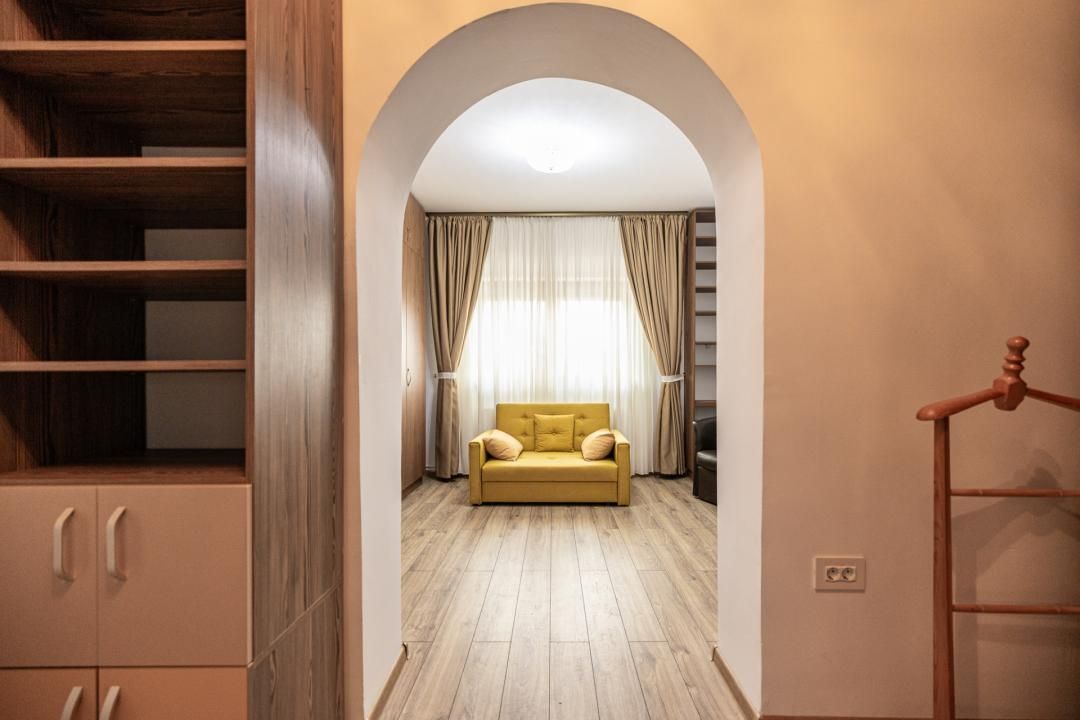 Casă cu 4 camere de vânzare în Central, Dumbrăvița – fotografia 13 din 40