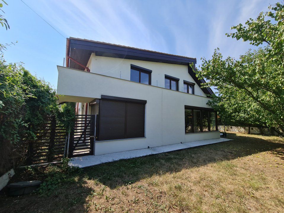 Casă cu 5 camere de vânzare în Mogoșoaia – fotografia 5 din 21