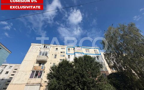 Apartament cu 3 camere de vânzare în Făgăraș
