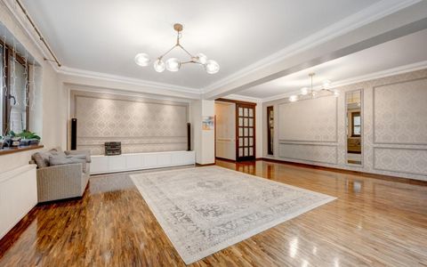 Apartament cu 5 camere de vânzare în Bucureștii Noi, București