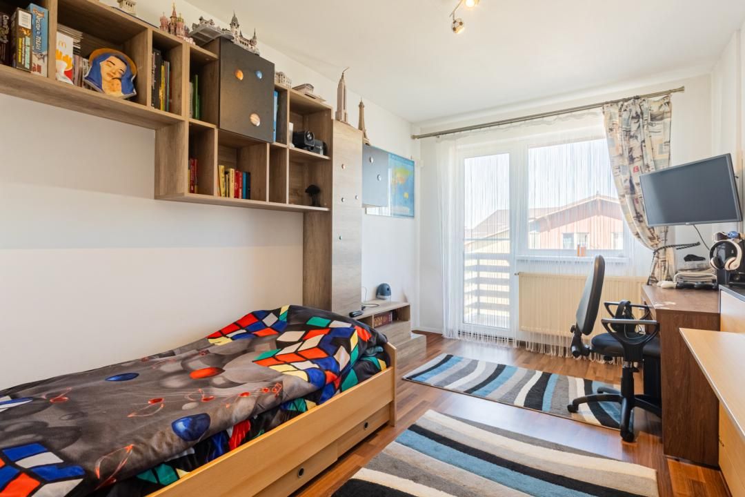 Apartament cu 3 camere de vânzare în Tractorul, Brașov – fotografia 10 din 17