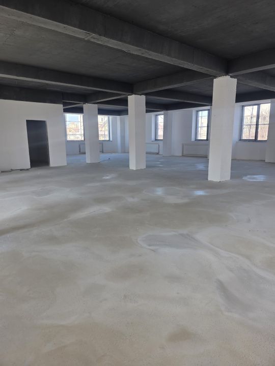 Spațiu comercial cu 4 camere de închiriat în Faleza Nord, Constanța – fotografia 18 din 43