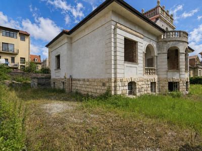 Casă cu 9 camere de vânzare în Centrul Istoric, Brașov – fotografia 4 din 18