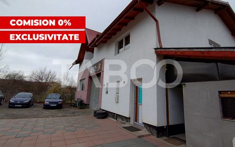 Casă cu 10 camere de vânzare în Rausor