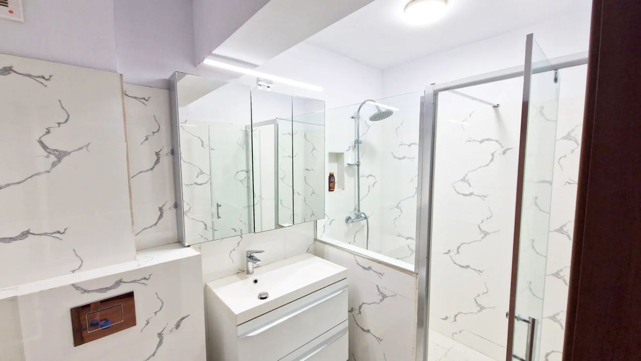 Apartament cu 3 camere de vânzare în Mamaia-Sat – fotografia 31 din 34