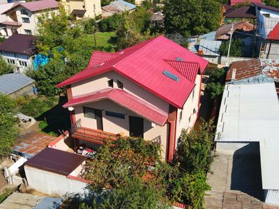 Casă cu 8 camere de vânzare în Central, Afumați – fotografia 2 din 91