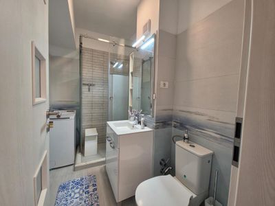 Apartament cu 2 camere de închiriat în Central, Mamaia – fotografia 3 din 29
