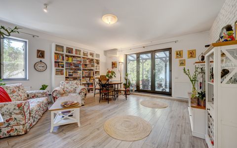 Apartament cu 4 camere de vânzare în Mogoșoaia
