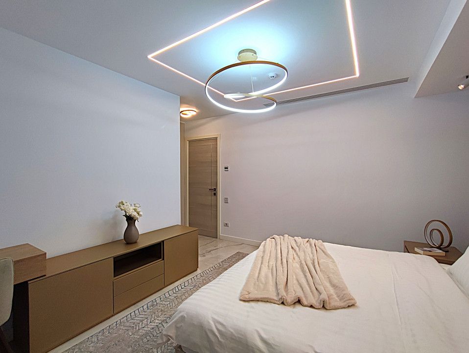 Apartament cu 2 camere de vânzare în Central, Mamaia-Sat – fotografia 28 din 36