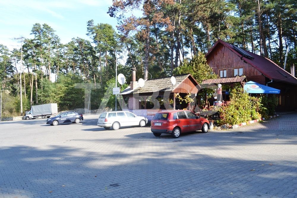 Hotel / pensiune cu 26 camere de vânzare în Tălmaciu – fotografia 2 din 27