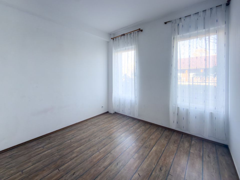 Hotel / pensiune cu 10 camere de vânzare în Mamaia-Sat – fotografia 22 din 33