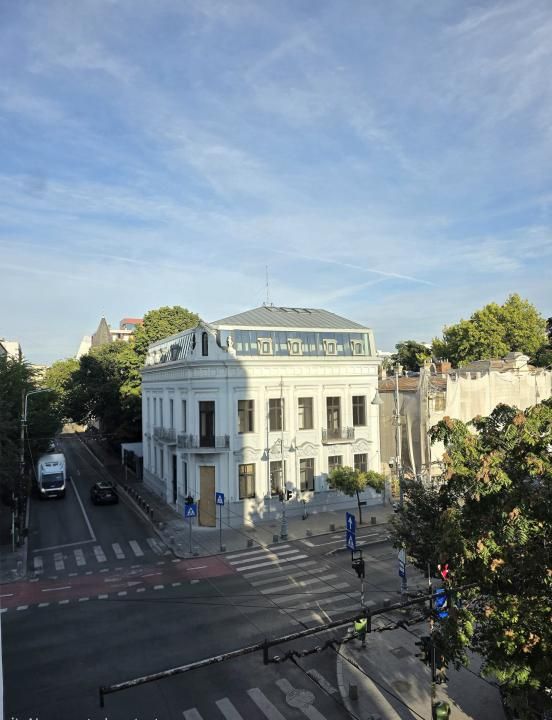 Apartament cu 3 camere de vânzare în Calea Victoriei, București – fotografia 33 din 68