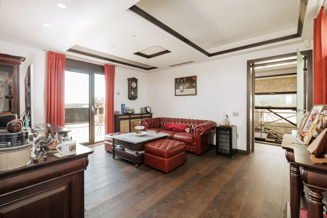 Casă cu 6 camere de vânzare în Est, Pantelimon – fotografia 6 din 26