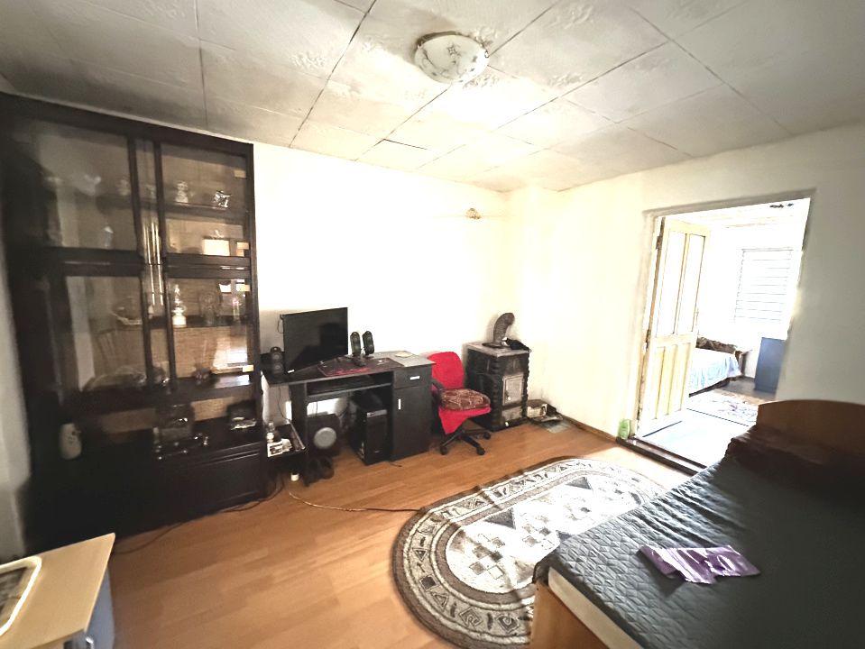 Casă cu 3 camere de vânzare în Central, Ighiu – fotografia 7 din 20
