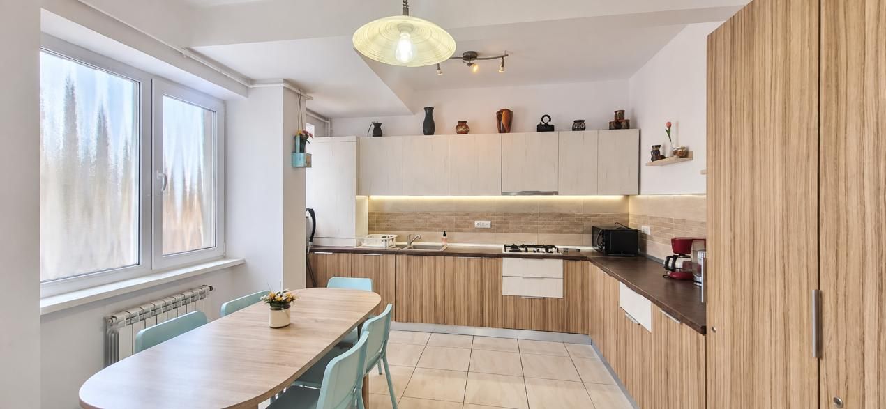 Apartament cu 3 camere de închiriat în Centrul Istoric, Brașov – fotografia 5 din 14