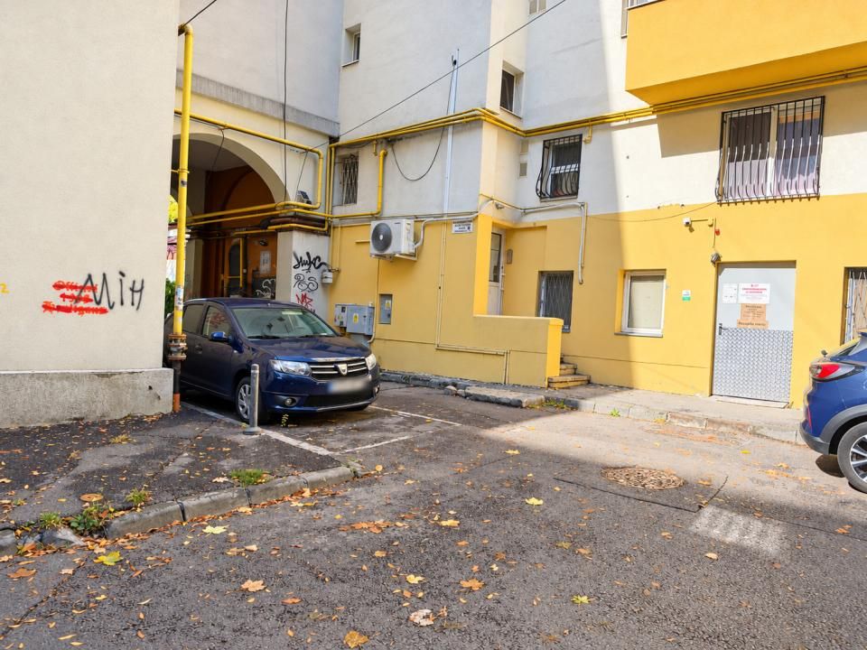 Spațiu comercial cu 4 camere de vânzare în Basarabia, București – fotografia 6 din 8