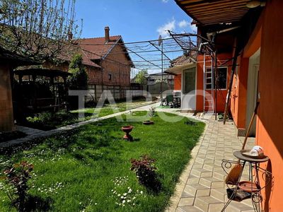 Casă cu 3 camere de vânzare în Beclean – fotografia 3 din 16