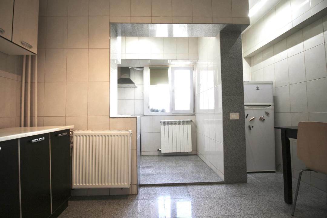 Apartament cu 2 camere de închiriat în Universitate, București – fotografia 21 din 26
