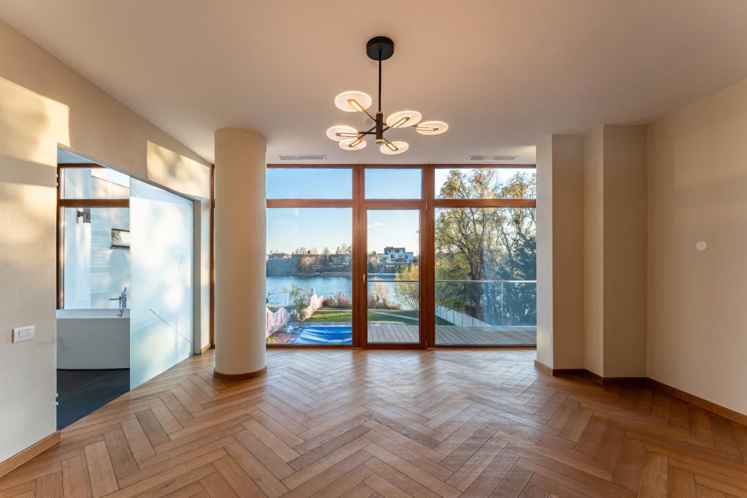 Casă cu 7 camere de vânzare în Mogoșoaia – fotografia 7 din 26