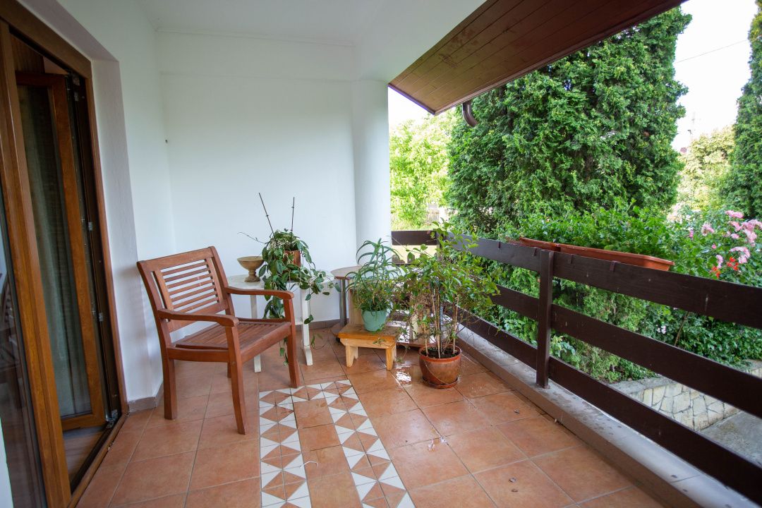 Casă cu 6 camere de vânzare în Comănești – fotografia 30 din 72