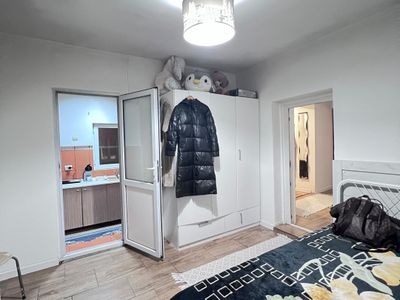 Casă cu 4 camere de vânzare în Rahova, București – fotografia 5 din 11