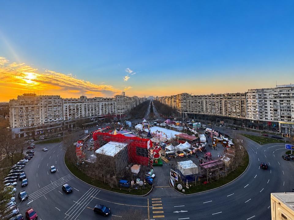 Apartament cu 4 camere de închiriat în Unirii, București – fotografia 1 din 14