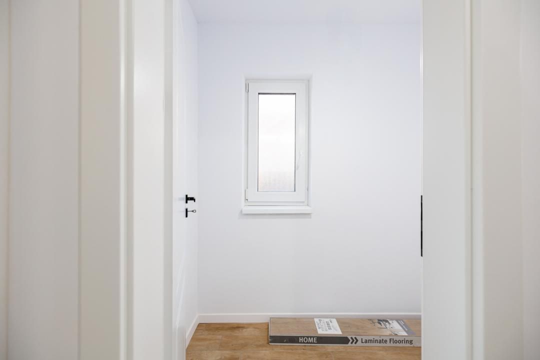 Casă cu 4 camere de vânzare în Moșnița Nouă – fotografia 18 din 56