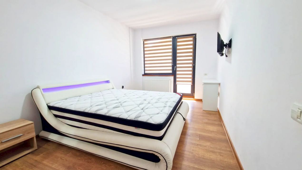 Apartament cu 3 camere de vânzare în Mamaia-Sat – fotografia 21 din 34