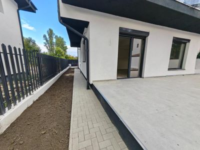 Casă cu 5 camere de vânzare în Otopeni – fotografia 5 din 31