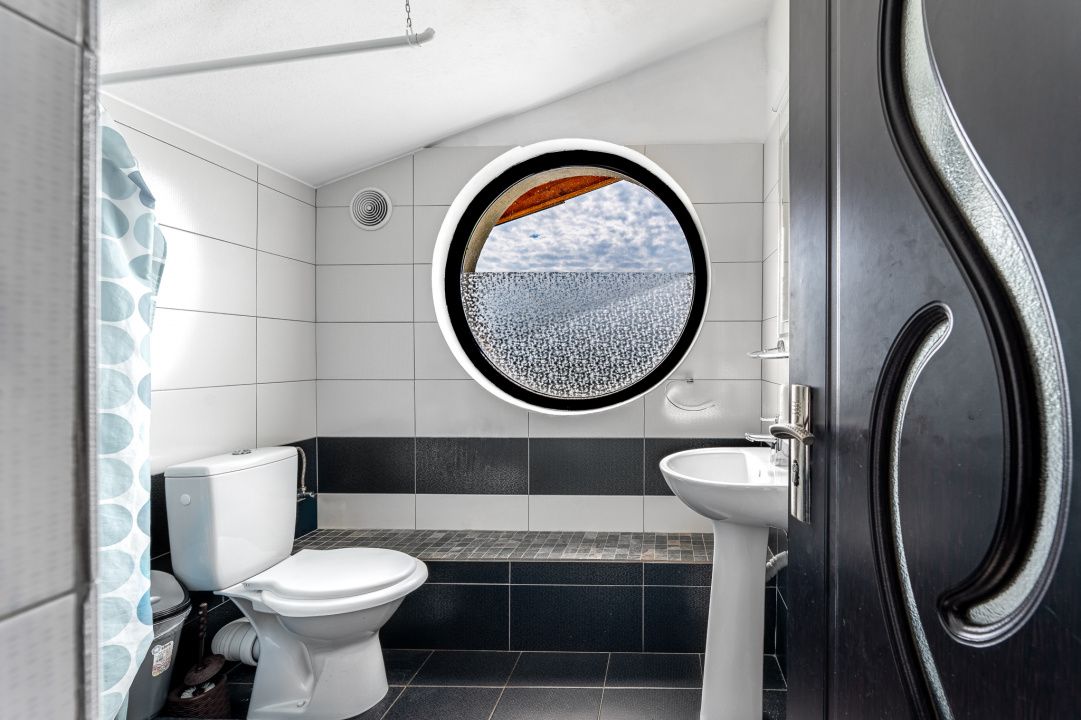 Hotel / pensiune cu 8 camere de vânzare în Central, Călimănești – fotografia 18 din 41